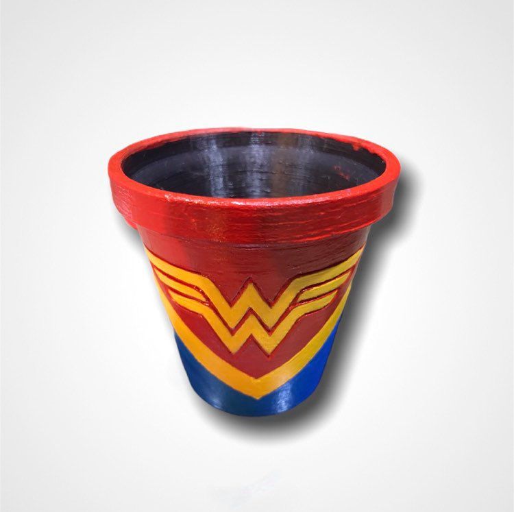 Maceta simple con logo - 8 cm de alto